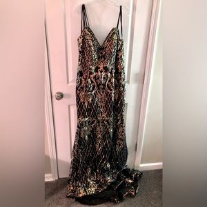 GORGEOUS plus size Sequin Evening Gown EUC